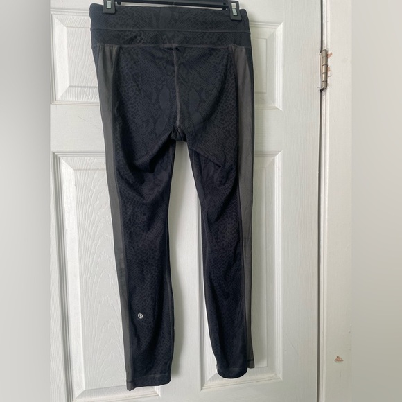 Lululemon Light Speed Desert Snake tights B72 - Picture 7 of 9